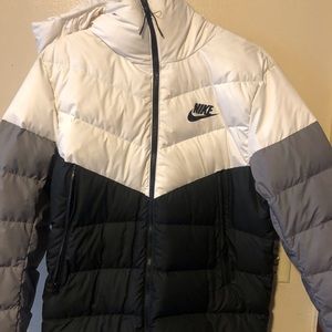 Nike puffer jacket